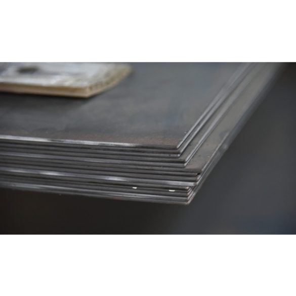 Acéllemez, melegen hengerelt S235, 3 x 1000 x 2000 mm