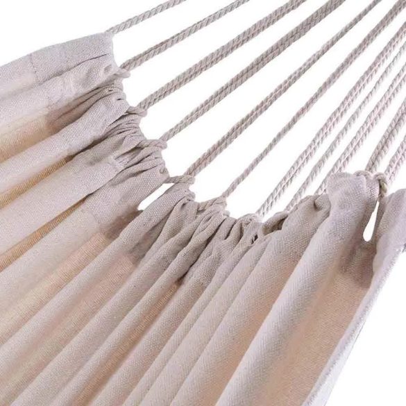 Kétszemélyes függőágy, 200 × 150 cm, bézs színben, 150 kg teherbírással, 65% gyapjú és 35% poliészter anyagból, tárolózsákkal, kültéri és beltéri használatra