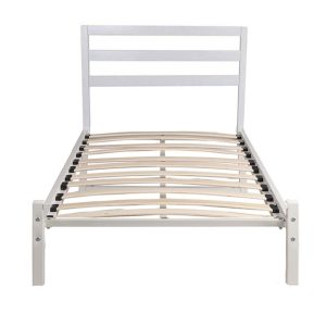 Bella fém ágykeret, fehér, 160×200 cm, fa ágyráccsal, dekoratív fej- és lábtámlával, 300 kg teherbírás, elegáns és stabil kivitel