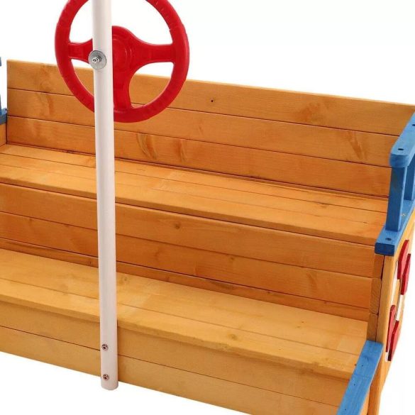 Kalózhajó formájú homokozó, 94 × 187 cm, barna, fenyőfa és műanyag kivitelben, kormánykerékkel és zászlóval