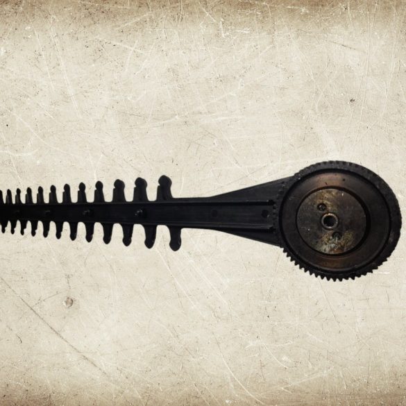 Sövényvágó vágólap, Worcraft WPHT132 sövényvágóhoz, 35-50. számú pótalkatrész, hajtóműegységgel