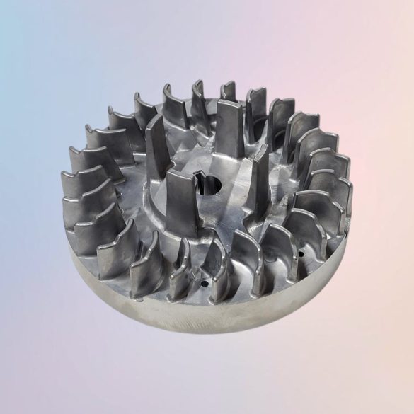 Fűnyíró lendkerék, Strend Pro Garden QL46PD-139 benzinmotoros fűnyíróhoz, fémes ezüst, öntött alumínium, hűtőbordás