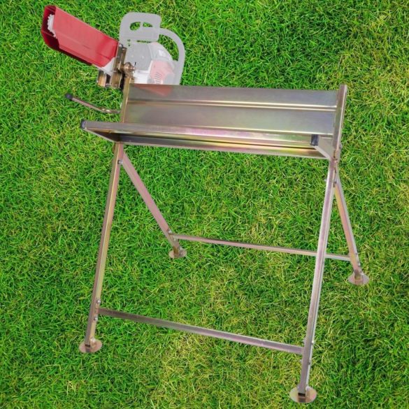 Fafűrészelő állvány, Strend Pro, maximum 120 kg terhelhetőség, láncfűrész-tartóval, fafűrészeléshez