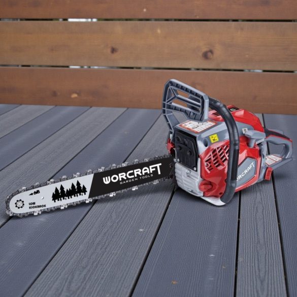 Benzinmotoros láncfűrész, Worcraft GCS52-20D, piros/szürke/fekete, 2200 W, vezetősín: 50 cm, üzemanyagtartály: 550 ml, 260 ml olajtartály