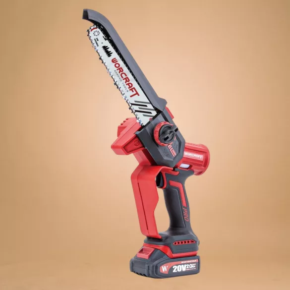 Akkumulátoros láncfűrész, Worcraft CHS-S20LiBDM ShareSYS, piros/fekete, mini, 2 Ah 20 V Li-Ion, vezetősín: 20 cm, 7,8 m/s láncsebesség, 50 ml olajtartály, akkumulátorral, töltővel, láncolajjal, kofferben