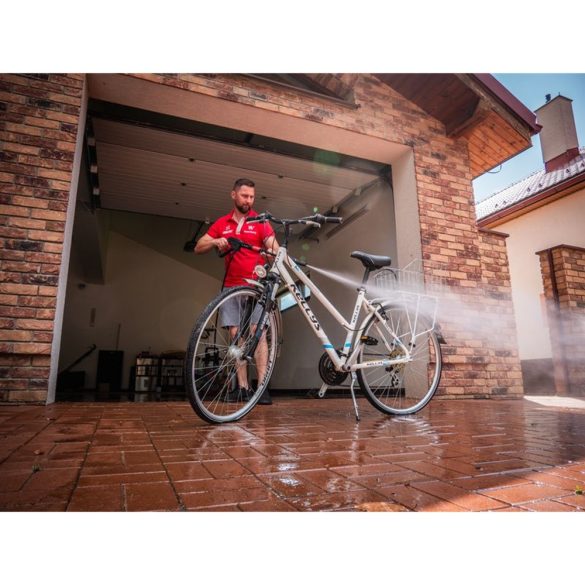 Elektromos magasnyomású mosó, Worcraft HC24-120, szürke/piros, 2400 W, 180 bar, 230 V, átfolyás: 8,0 l/perc, 5 m tömlő, 500 ml habosító tartály