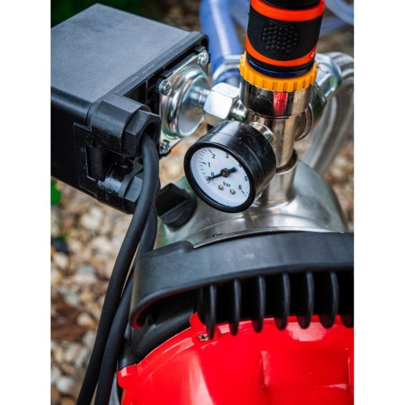 Házi vízmű, Strend Pro Garden, ezüst/piros, 1000 W, tartály: 24 l, maximális átfolyás: 3500 l/óra, rozsdamentes acél, tiszta vízhez és esővízhez