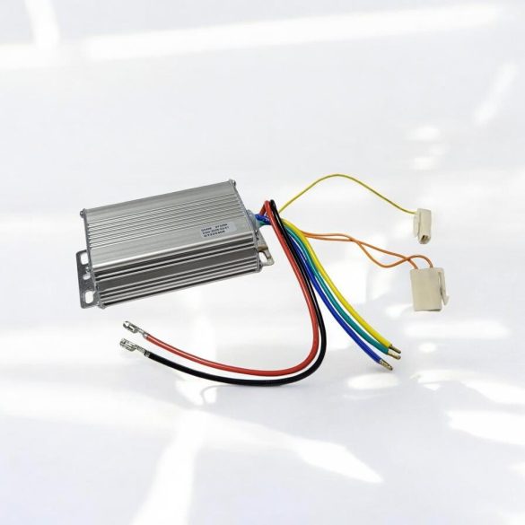 Fűnyíró vezérlőegység, Strend Pro CLM-S40LiB akkumulátoros fűnyíróhoz, 4. számú pótalkatrész, nyomtatott áramkör, alumínium hűtőbordás ház, színkódolt kábelezés