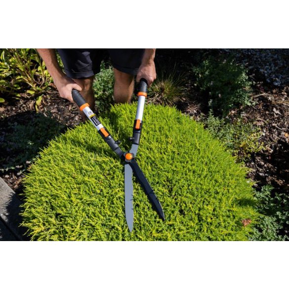 Sövényvágó olló, Strend Pro Garden KT3833A, fekete/narancssárga, alumínium nyél, acél penge, maximum 20 mm átmérő, teleszkópos