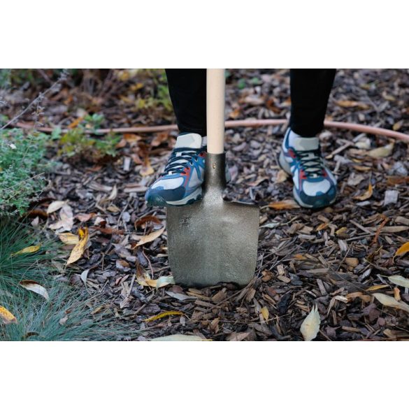 Ásó, Strend Pro Garden Gardex, hegyes fej, sötétszürke, edzett acél fej, egyenes fa nyél
