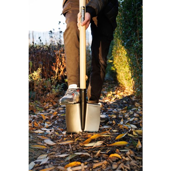 Ásó, Strend Pro Garden, hegyes fej, fekete, acél fej, fa nyél, D markolat