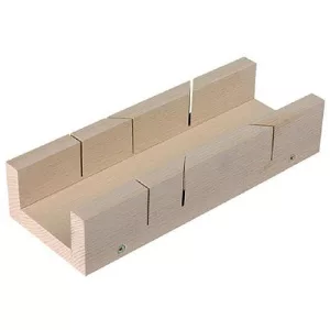 Gérvágó láda, Pilana 31 6053, 250 x 97 mm, fa, pontos vágásokhoz, 45° és 90° vágás