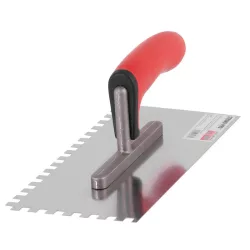   Fogazott glettvas, Strend Pro Premium Bravo Red SoftHand, piros nyél, 27 x 13 cm, fogazás: 8 mm, egyenes, rozsdamentes acél lap, műanyag markolat