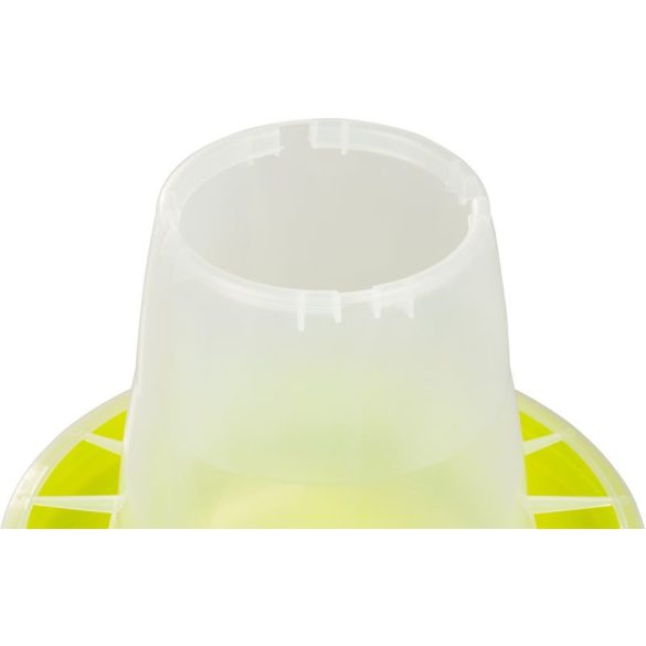 Baromfi etető, Novital 2203AF, sárga, 5,25 l, műanyag, lábakkal, könnyen tisztítható talppal, talaj feletti elhelyezéshez