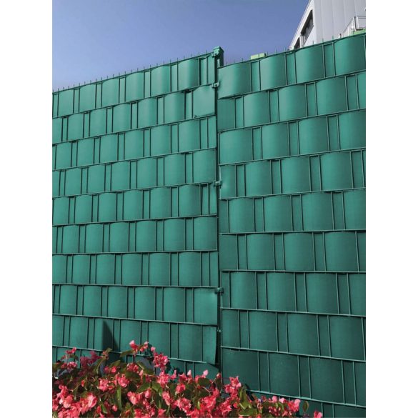 Árnyékoló szalag kerítésre, Strend Pro Garden Eurostandard, 19 cm x 26 m, zöld, kerítéspanelekhez, UV-álló, 1050 g/m2