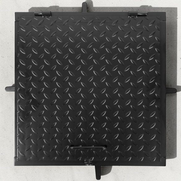 Fém aknafedlap, Strend Pro MC60, fekete, 600 x 600 mm, zárható, lemezvastagság: 3 mm, csúszásgátló felület, UV-álló, 150 kg teherbírás