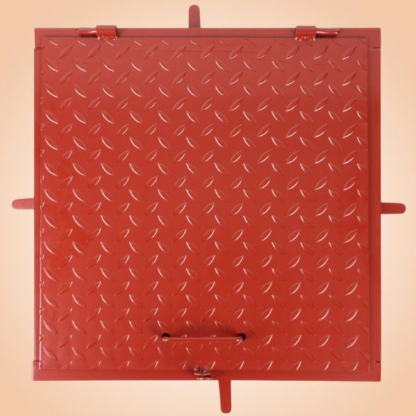 Fém aknafedlap, Strend Pro MC50, bordó, 500 x 500 mm, zárható, lemezvastagság: 3 mm, csúszásgátló felület, UV-álló, 150 kg teherbírás