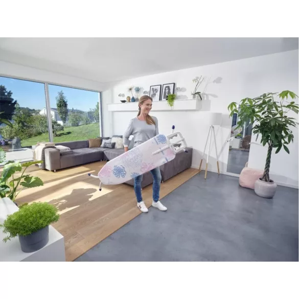 Leifheit 72580 Classic M Compact Plus vasalódeszka, fehér, 120 × 38 cm vasalófelülettel, 76–95 cm között állítható magassággal, stabil vasalótartóval, beépített kábeltartó antennával