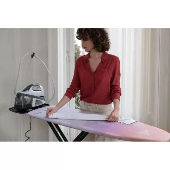 Vileda Diamond M Plus vasalódeszka, 120 × 38 cm, lila, titánbevonatos huzattal, XL vasalótartóval, állítható magassággal