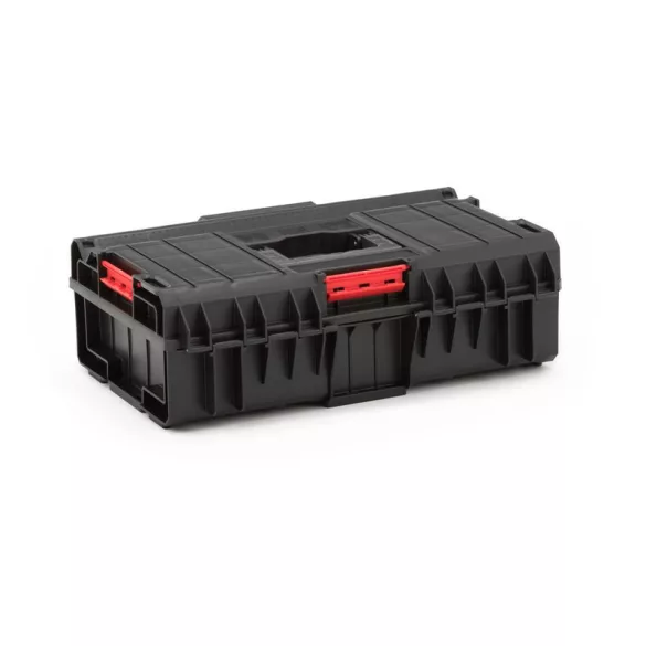 Szerszámosdoboz, Qbrick Patrol System One 200 Basic, 58,5 × 38,5 × 19 cm, fekete, 15,5 l, víz- és porálló, hermetikus zárás, cserélhető rekeszekkel, 120 kg teherbírás
