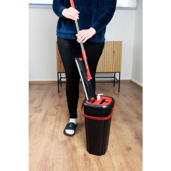 Felmosó szett, MagicHome QuickShine, 8 l, lapos, 360°-ban forgó fej, facsaró vödörrel, nedves és száraz tisztításhoz, 2 db mopfej