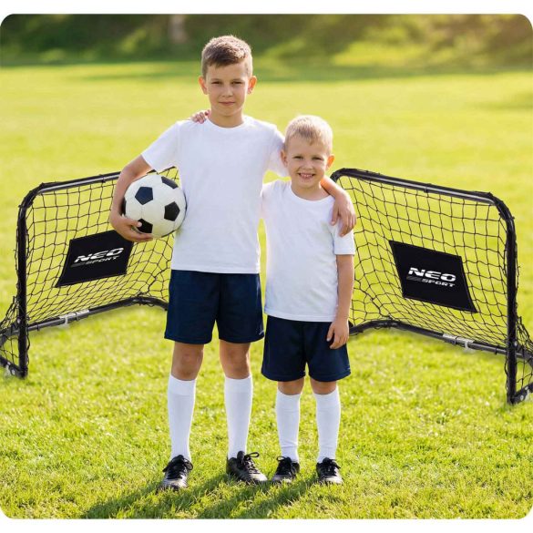 Futballkapu, Neo-Sport NS-486, 60 x 45 x 25 cm, 2 db, fekete keret, fekete PE háló, műanyag váz, időjárásálló, 6 db rögzítő, 1 labda, 1 pumpa, szerszám nélkül összeszerelhető