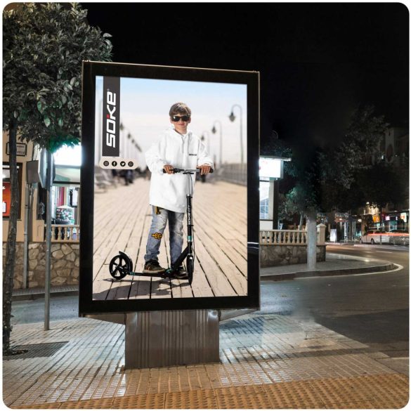 Klasszikus roller, SOKE City, türkiz, összecsukható, 20 cm 88A PU kerekek, ABEC-9 csapágy, kézi és lábfék, állítható magasság, maximum 100 kg