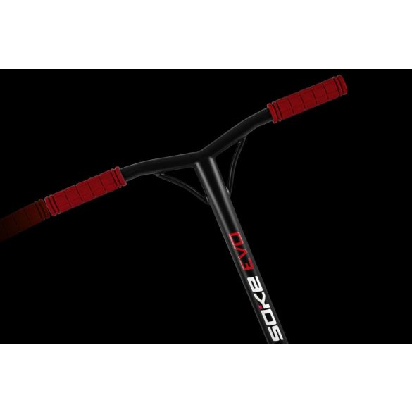 Klasszikus roller, SOKE EVO, piros, 83 cm, 10 cm 88A PU kerekek, ABEC-9 csapágy, HIC kompresszió, integrált kormánycsapágy, Y kormány, max. 100 kg