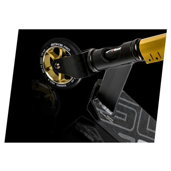 Kaszkadőr roller, SOKE PRO, arany, 85 cm, 11 cm 88A PU kerekek, ABEC-9 csapágy, HIC kompresszió, Y kormány, max. 100 kg
