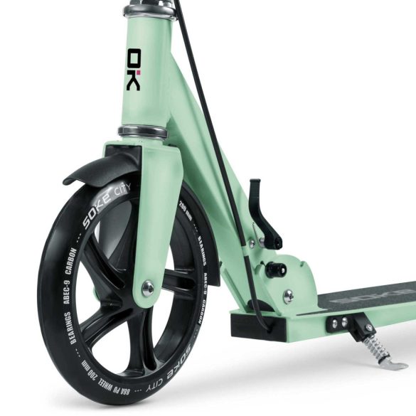 Klasszikus roller, SOKE City, zöld, összecsukható, 20 cm 88A PU kerekek, ABEC-9 csapágy, kézi és lábfék, állítható magasság, maximum 100 kg