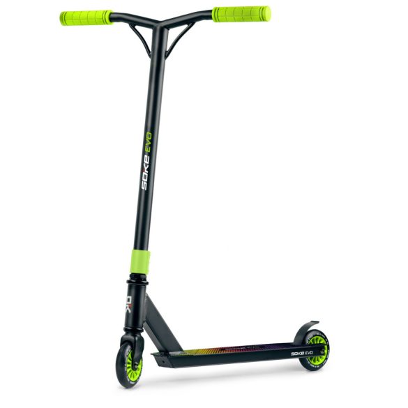 Kaszkadőr roller, SOKE EVO, fekete/zöld, 83 cm, 10 cm 88A PU kerekek, ABEC-9 csapágy, Y kormány, Flex Fender fék, tripla alumínium bilincs, maximum 100 kg