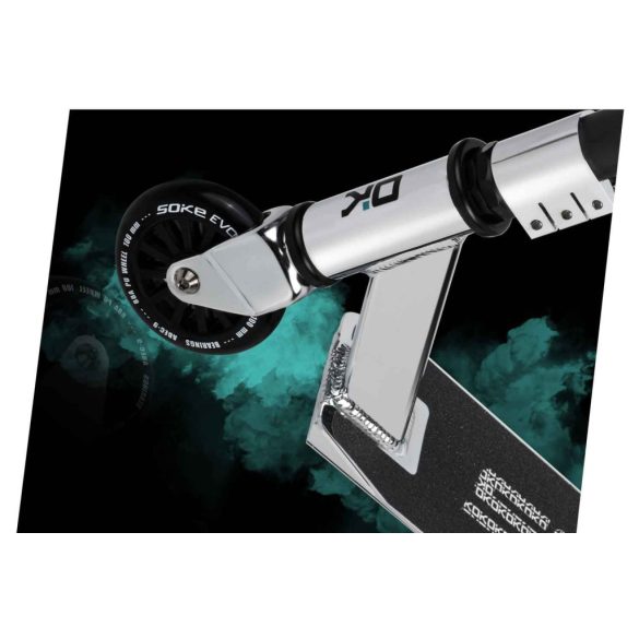 Kaszkadőr roller, SOKE EVO Street, ezüst, 85 cm, 10 cm 88A PU kerekek, ABEC-9 csapágy, 360°-ban forgó T-kormány, Flex Fender fék, max. 100 kg
