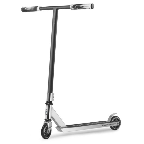 Kaszkadőr roller, SOKE EVO Street, ezüst, 85 cm, 10 cm 88A PU kerekek, ABEC-9 csapágy, 360°-ban forgó T-kormány, Flex Fender fék, max. 100 kg