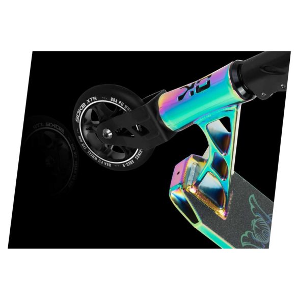 Kaszkadőr roller, SOKE XTR Street Rainbow, fekete, 87 cm, 11 cm PU kerekek, ABEC-9 csapágy, HIC kompresszió, Flex Fender fék, alumínium deck