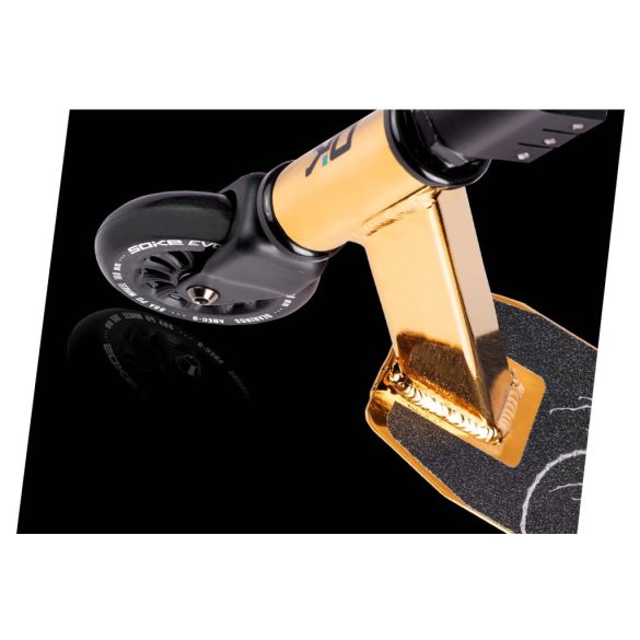 Kaszkadőr roller, SOKE EVO Street, arany, 85 cm, 10 cm 88A PU kerekek, ABEC-9 csapágy, Flex Fender fék, T kormány, max. 100 kg