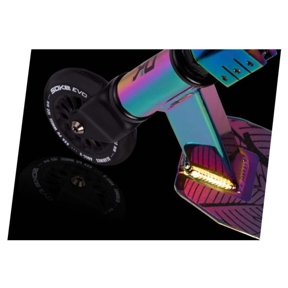 Kaszkadőr roller, SOKE EVO Street, neokróm, 83 cm, 10 cm 88A PU kerekek, ABEC-9 csapágy, 360°-ban forgó T kormány, Flex Fender fék, maximum 100 kg