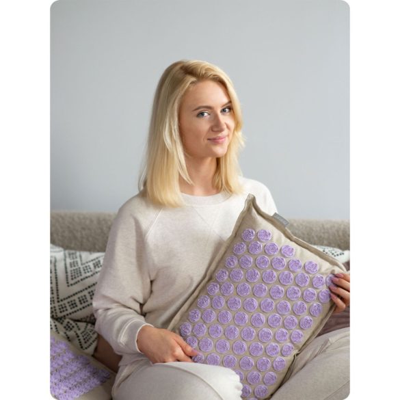 Akupresszúrás szőnyeg, Neo-Sport NS-902, szürke/lila, 70 × 44 x 3,0 cm, cm, párnával, hordtáskával, kókuszrost töltet, 181 + 76 db tüskekorong