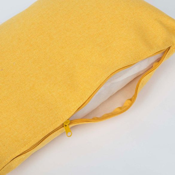 Lábtartós fotel, Sofotel Norse, sárga, lábtartóval, füles kialakítás, kárpitozott, bükkfa, filccel alábélelt lábak, levehető huzatú párna, skandináv stílus