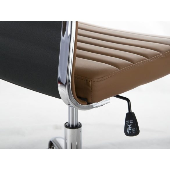 Irodai szék, Sofotel Boston, barna, műbőr kárpit, krómozott karfák és csillagtalp, Tilt hintamechanika, gumírozott kerekek, ergonomikus háttámla