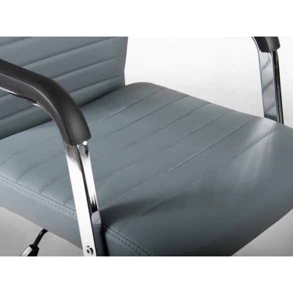 Irodai szék, Sofotel Boston, szürke, műbőr kárpit, krómozott karfák és csillagtalp, Tilt hintamechanika, gumírozott kerekek, ergonomikus háttámla