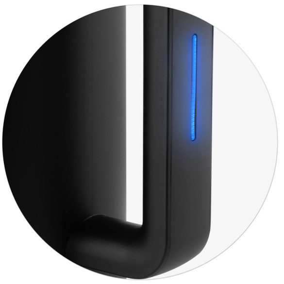 Vízforraló, Berdsen BD-710, 1700 ml, fekete, 1850-2200 W, duplafalú, szárazforralás elleni védelem, 360°-os talp, nem melegedő burkolat, kivehető vízkőszűrő