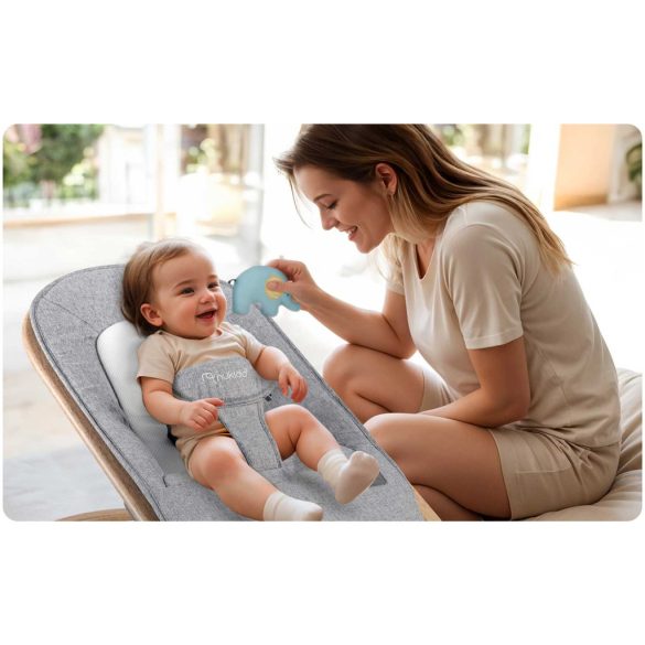 Gyerek pihenőszék, Nukido NK-53, szürke, 40,5 x 74 cm, levehető játékhíd, 2 fokozatú dönthetőség, mosható huzat, hárompontos biztonsági öv, 9 kg teherbírás