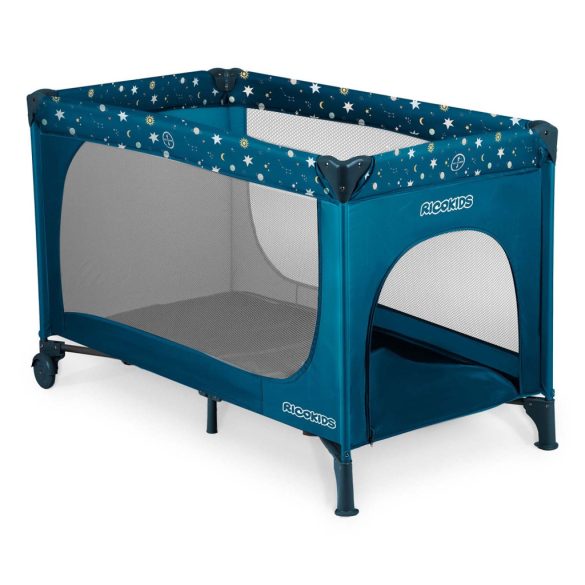 Utazó gyerekágy, Ricokids RK-240, sötétkék, 125 x 65 cm, magasság: 78 cm, levehető oldalsó bejárat, 2 fékezhető kerék, összecsukható, matraccal, teherbírás: 15 kg