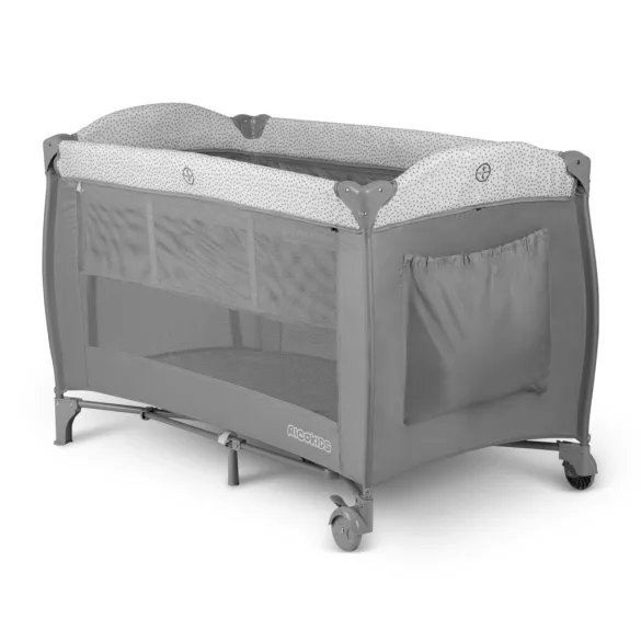 Utazó gyerekágy, Ricokids RK-241, szürke, 125 x 65 cm, magasság: 78 cm, levehető oldalsó bejárat, 2 fékezhető kerék, összecsukható, matraccal, pelenkázóasztallal, napellenzővel, teherbírás: 15 kg