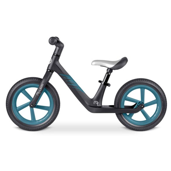 Kétkerekű futóbicikli, Nukido Light Flee, fekete, EVA habkerekek 29 cm, tartós nylon váz, állítható ülésmagasság 35-41 cm, puha ülés, gumírozott markolat, szuperkönnyű