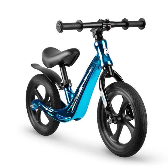 Kétkerekű futóbicikli, Ricokids Funnu, kék, magnézium váz, EVA habkerekek 29 cm, állítható ülésmagasság 35-42 cm, gumírozott markolatok ütközőkkel, könnyű