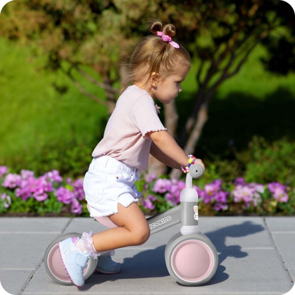 Háromkerekű futóbicikli, Ricokids, szürke, EVA habkerekek 15 cm, acél váz, kormányfordulás határoló, gumírozott markolat, 12 hónapos kortól