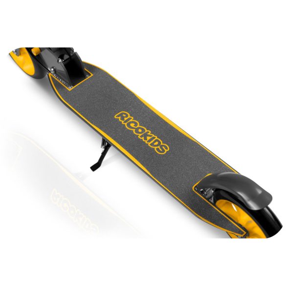 Gyerek roller, Ricokids Kodi, narancssárga, 14,5 cm PU kerekek, összecsukható, állítható kormány, kézifék és lábfék, ABEC-7 csapágy, 3–8 éveseknek, max. 50 kg